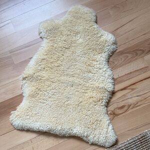 Cream Sheepskin Rug